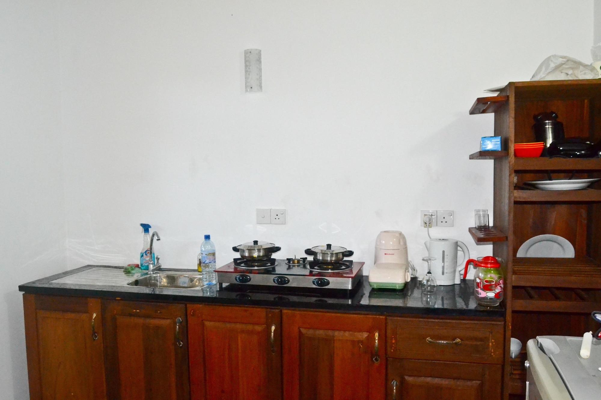 Ocean Breeze Villa Boossa ภายนอก รูปภาพ