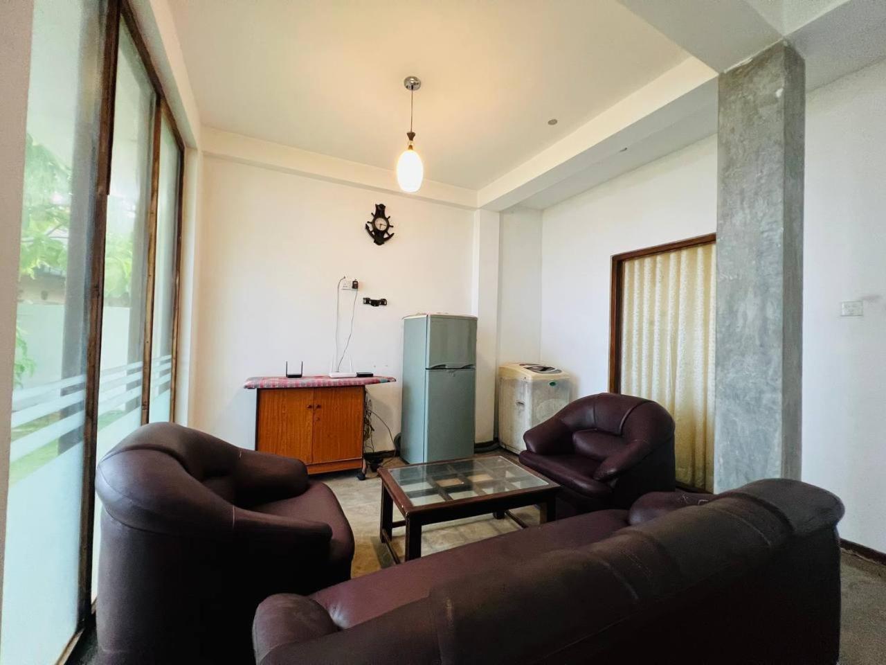 Ocean Breeze Villa Boossa ห้อง รูปภาพ